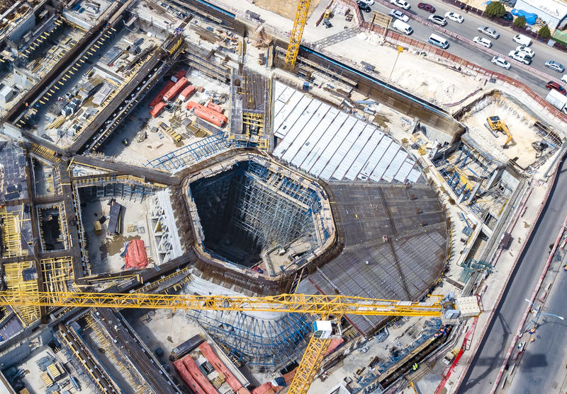 momapix_407679_pos_82