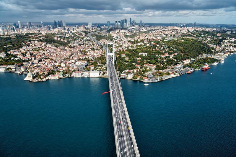 momapix_407802_pos_8