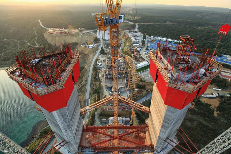 momapix_407824_pos_117