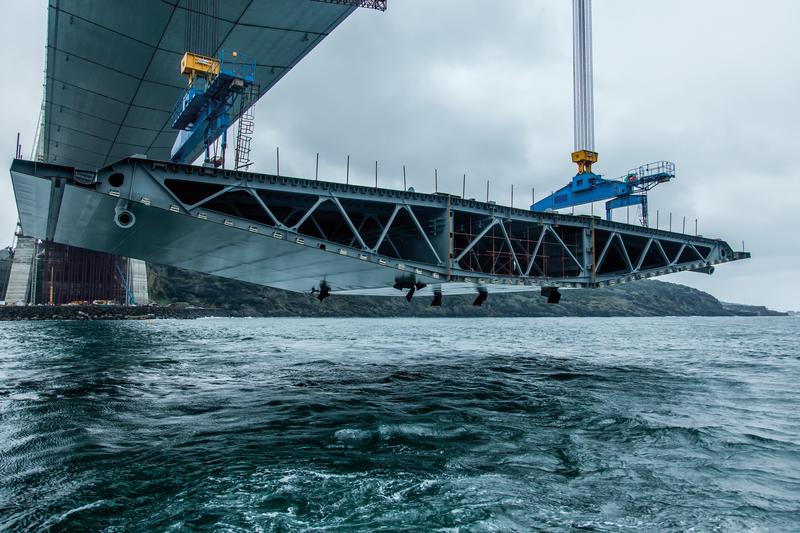 momapix_407849_pos_66