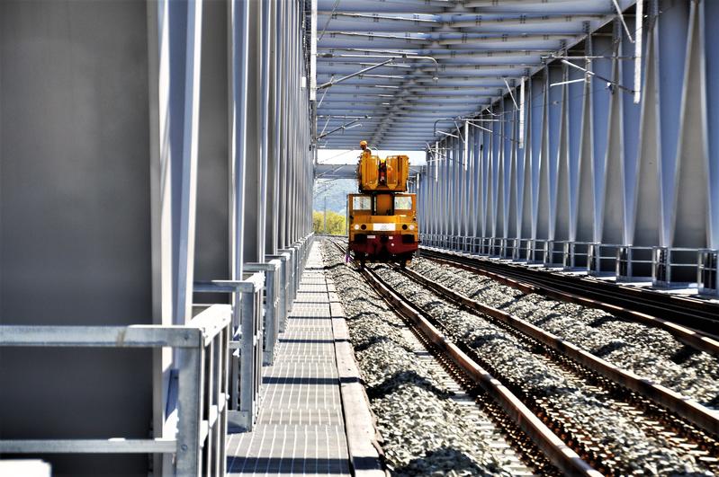 momapix_411829_pos_8