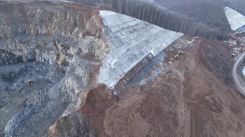 momapix_411837_pos_17