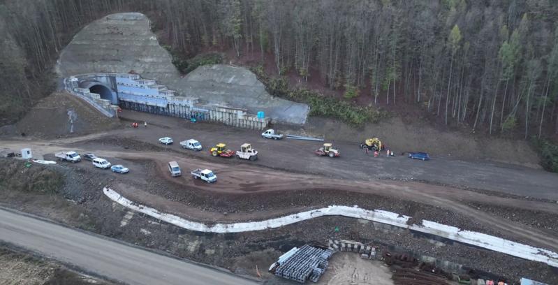 momapix_411841_pos_18