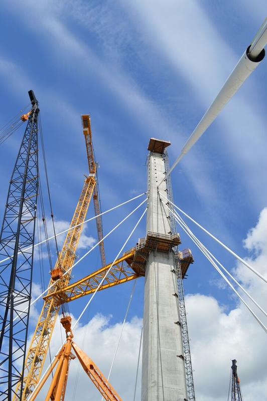 momapix_413457_pos_40