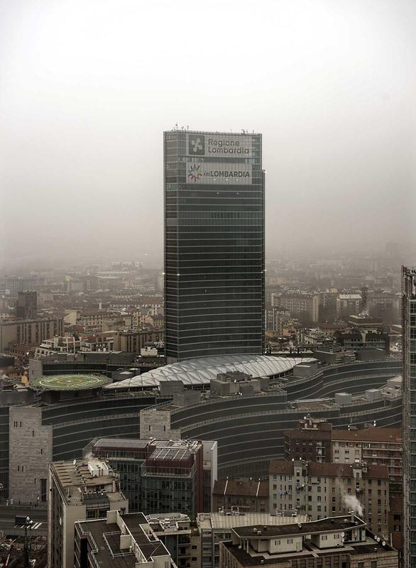 momapix_413595_pos_1