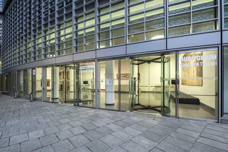 momapix_413598_pos_16