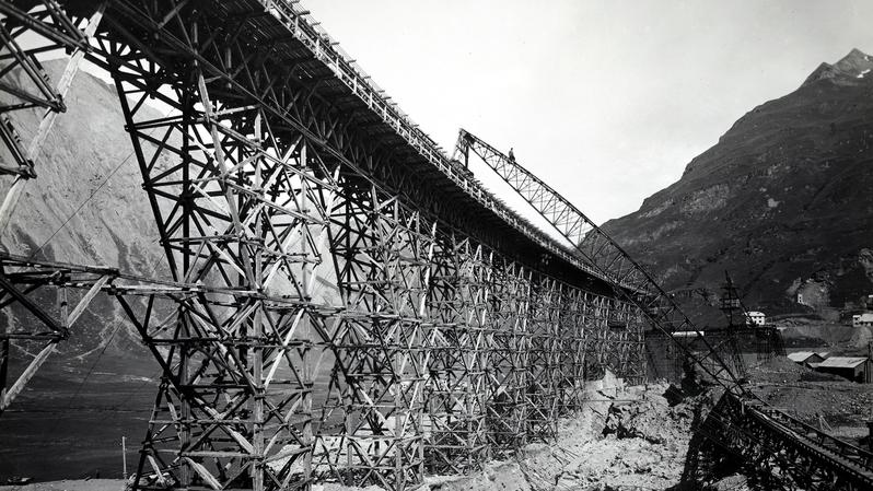 momapix_413931_pos_11