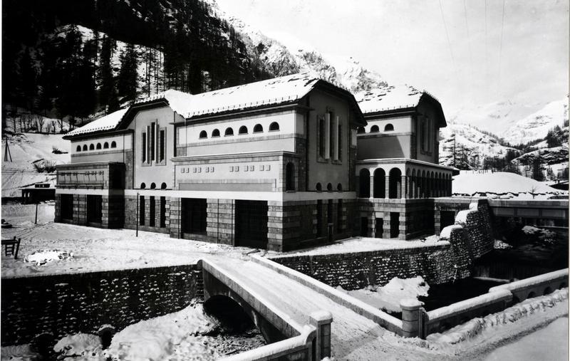 momapix_413944_pos_16