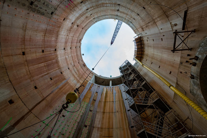 momapix_414005_pos_1