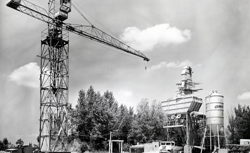 momapix_414450_pos_75