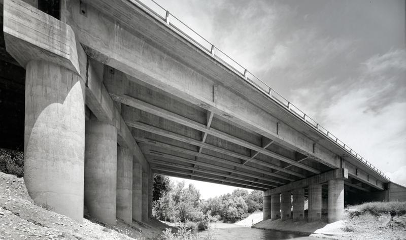 momapix_414485_pos_68