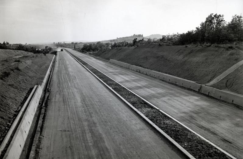 momapix_414497_pos_43