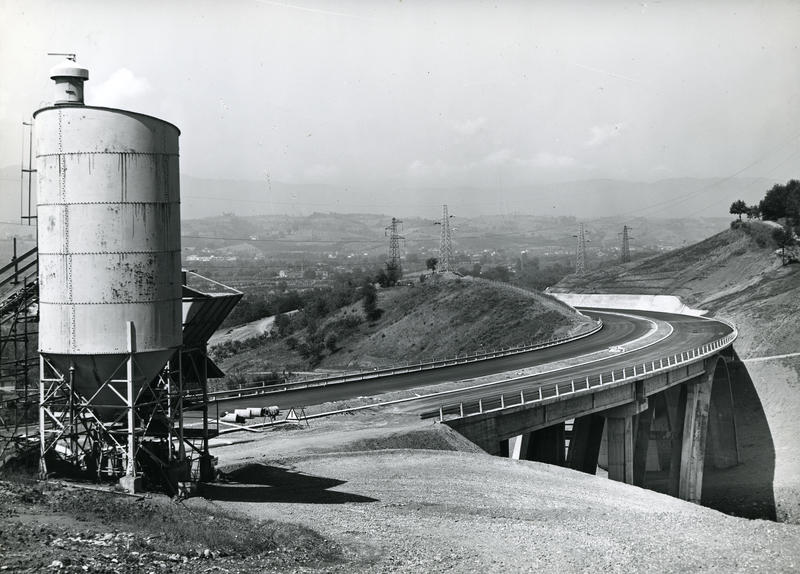 momapix_414501_pos_18