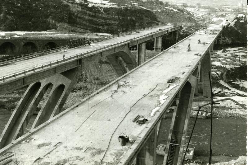 momapix_414508_pos_47