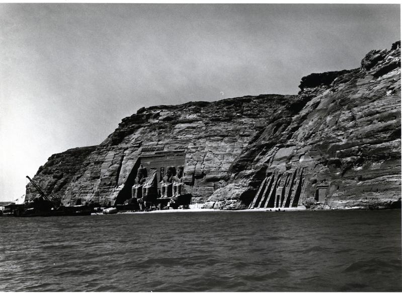 momapix_414564_pos_92