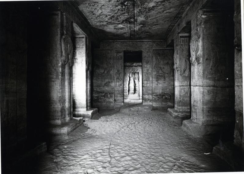 momapix_414568_pos_94