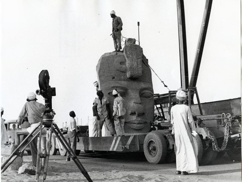 momapix_414762_pos_32