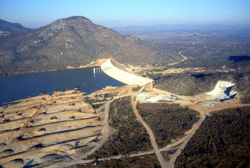 momapix_415400_pos_9