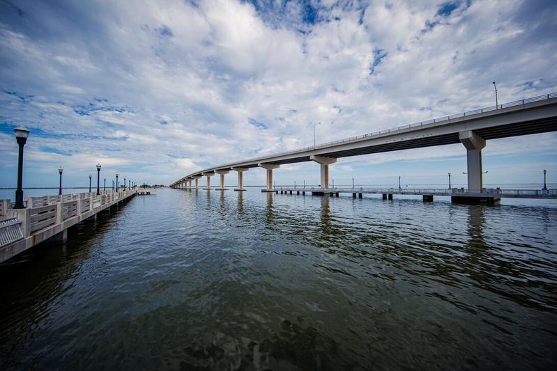 momapix_415771_pos_8