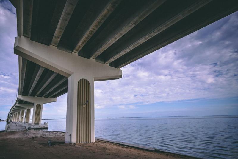 momapix_415779_pos_1