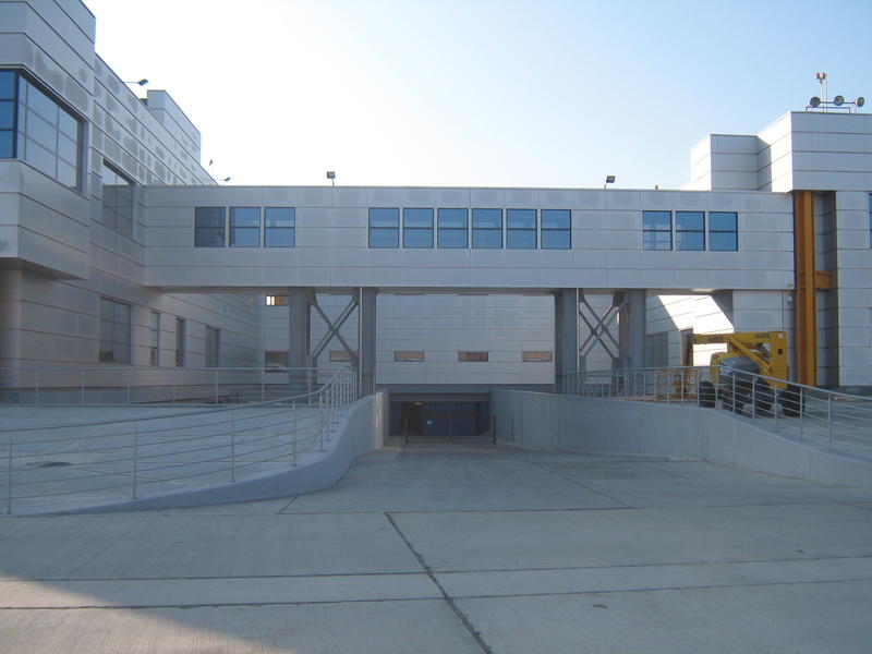 momapix_419705_pos_5