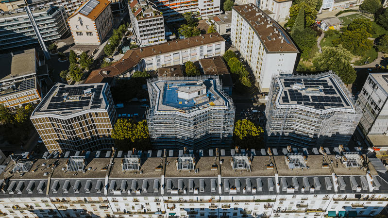 momapix_419850_pos_15