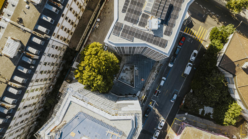 momapix_419859_pos_6