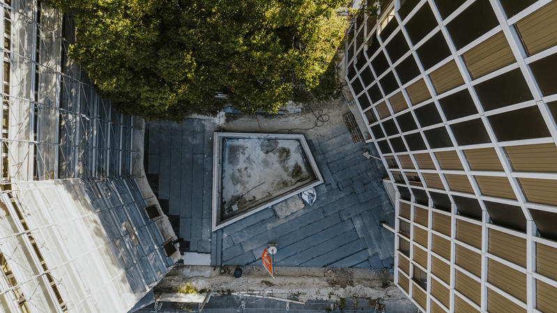 momapix_419861_pos_4