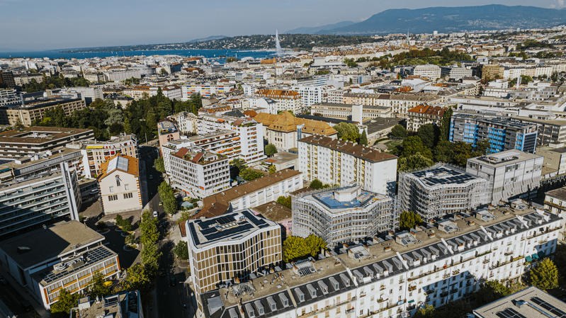 momapix_419866_pos_40