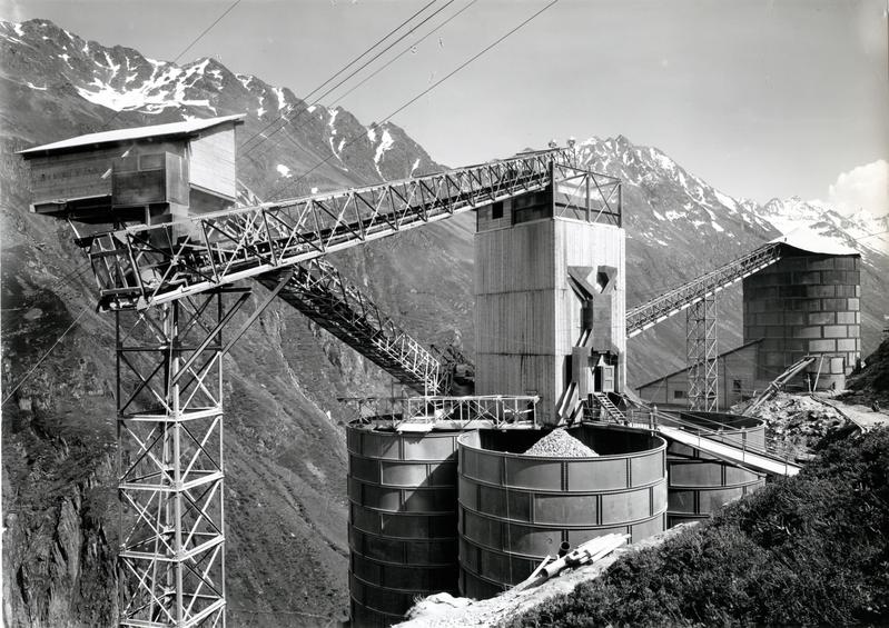 momapix_420104_pos_54