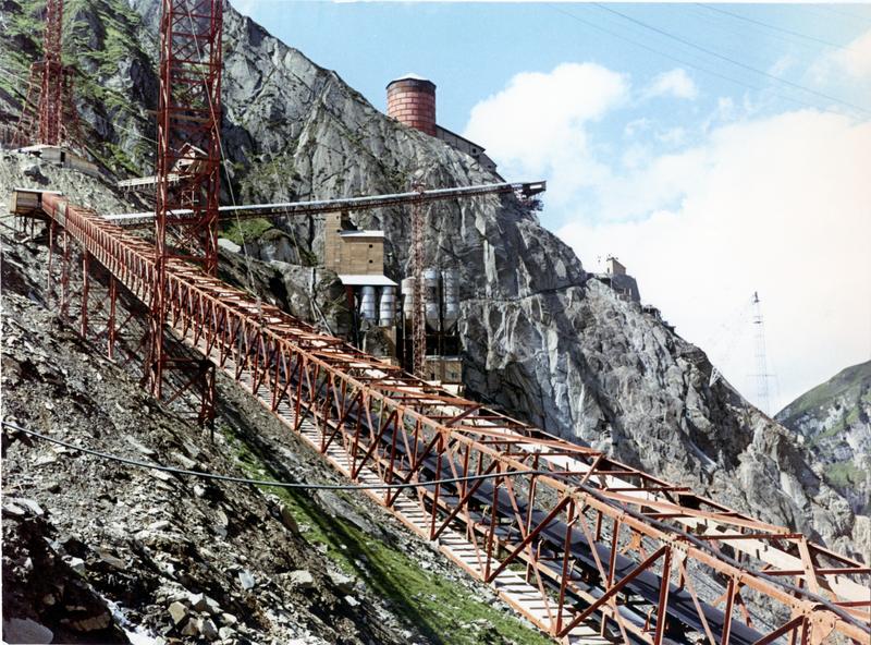 momapix_420116_pos_53