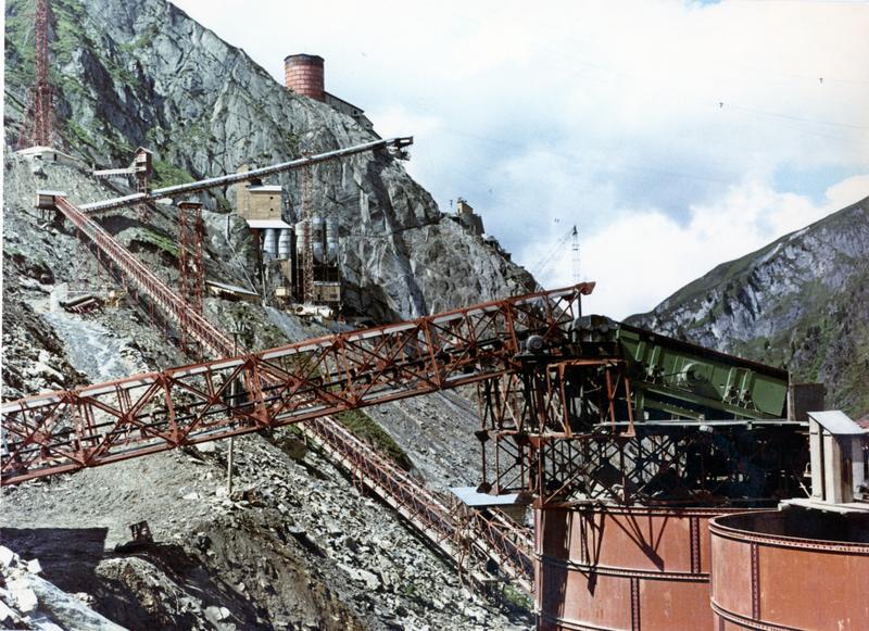 momapix_420117_pos_52