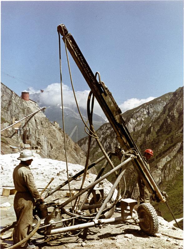 momapix_420122_pos_47