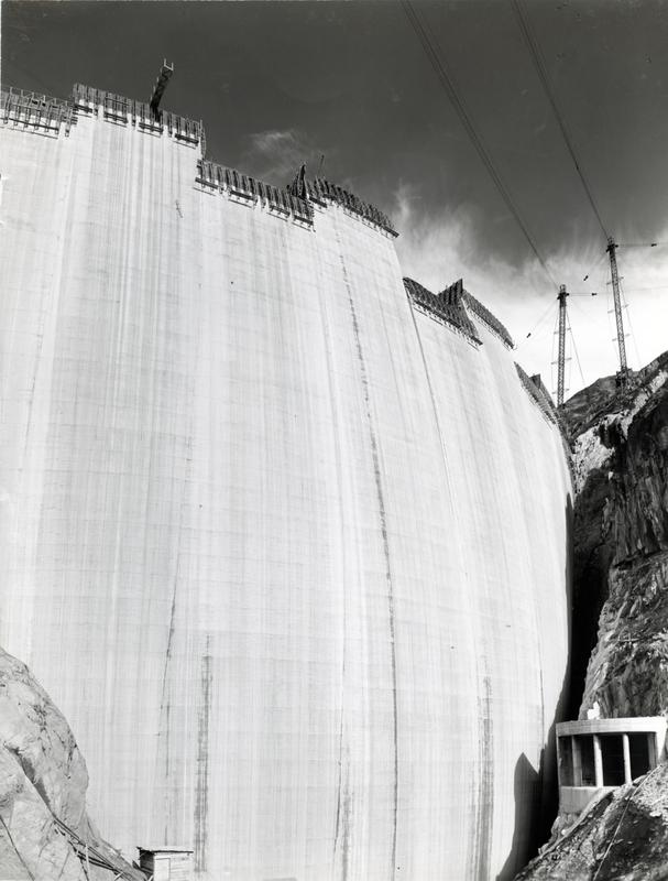 momapix_420158_pos_28