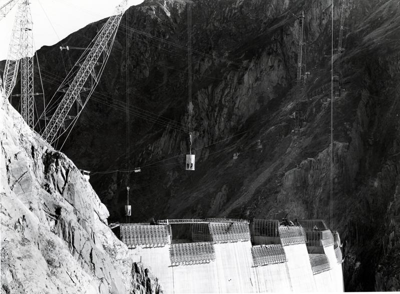 momapix_420160_pos_22