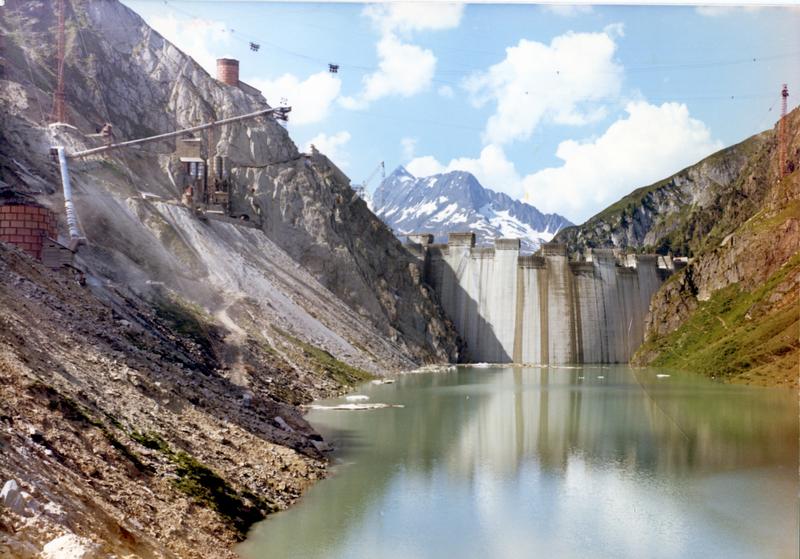 momapix_420191_pos_11