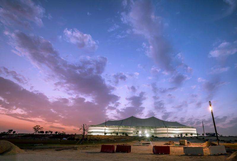 momapix_424045_pos_10