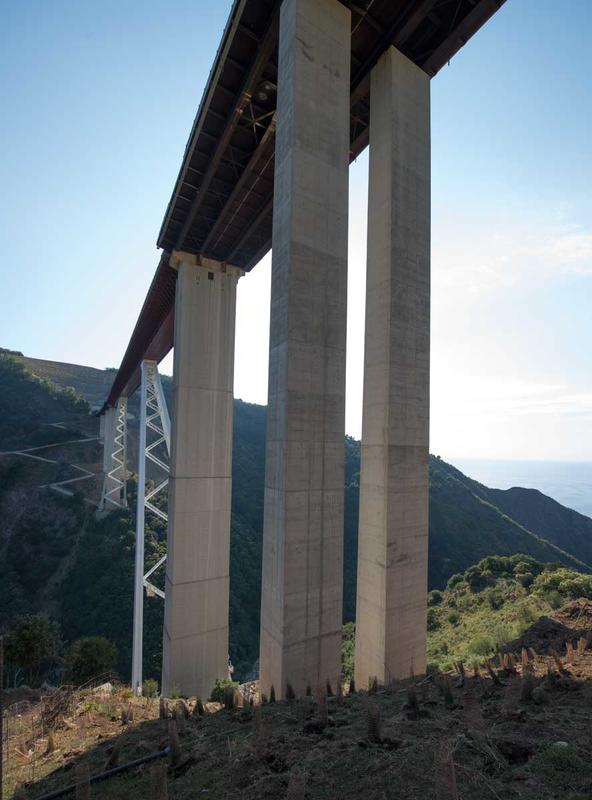 momapix_426769_pos_99