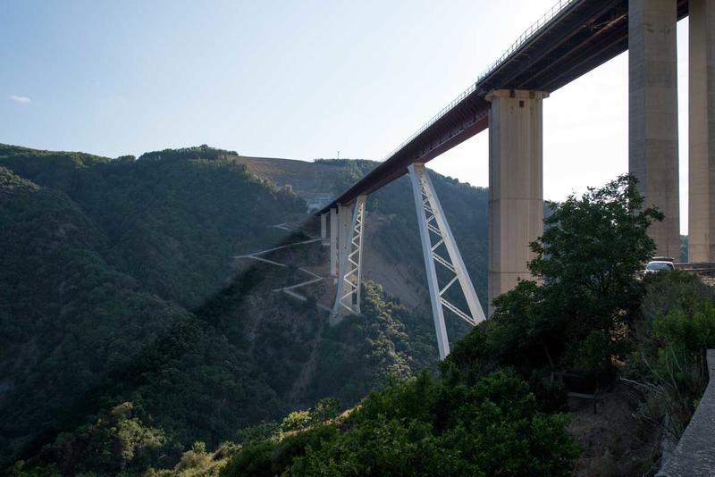 momapix_426774_pos_96