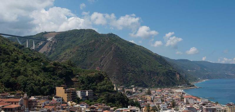 momapix_426823_pos_63