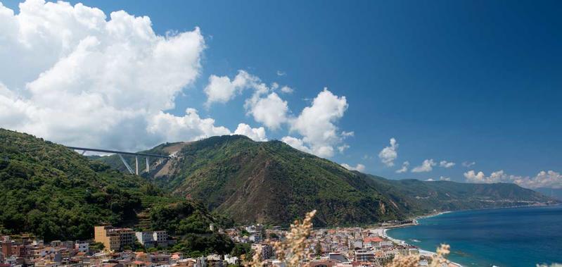 momapix_426825_pos_60