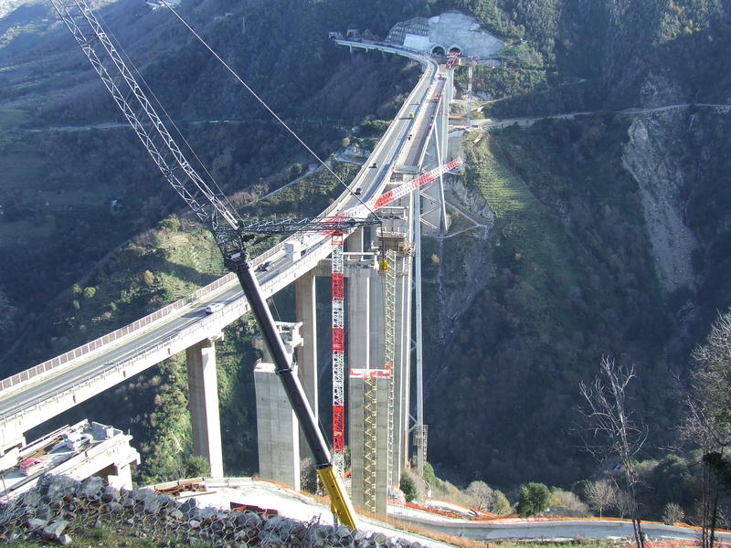 momapix_426832_pos_15