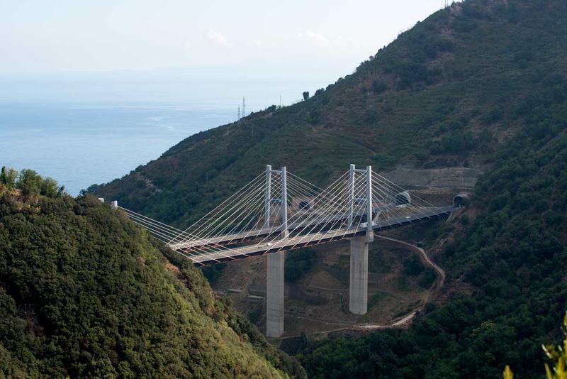 momapix_426839_pos_69