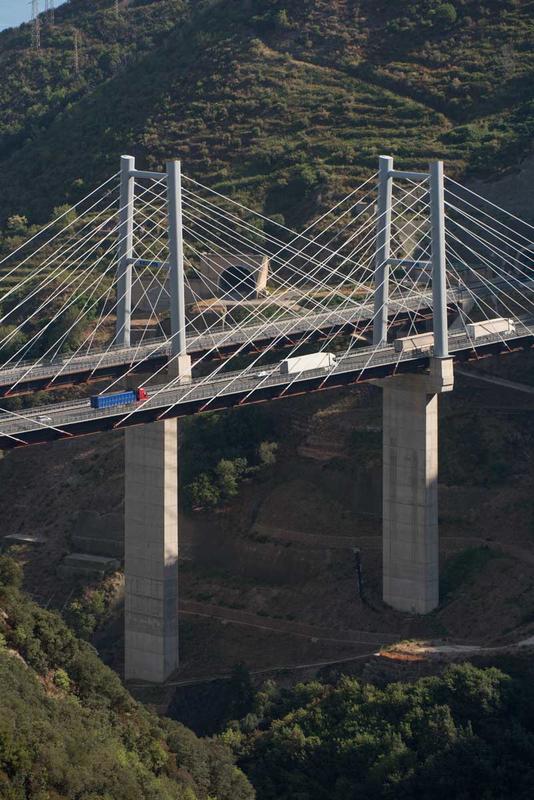 momapix_426858_pos_48