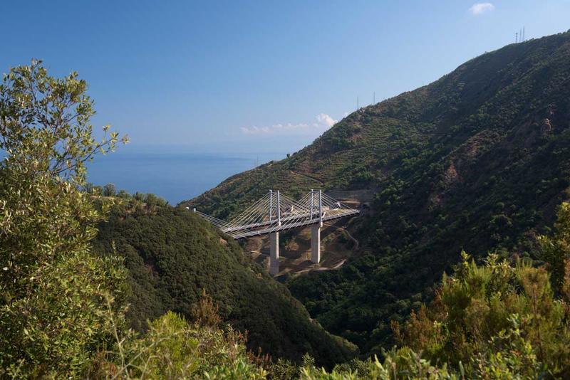 momapix_426870_pos_108