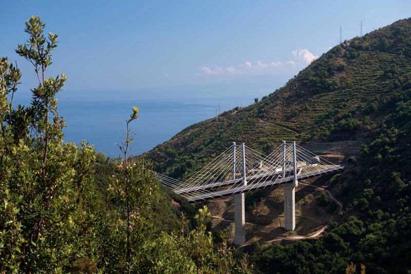 momapix_426871_pos_113