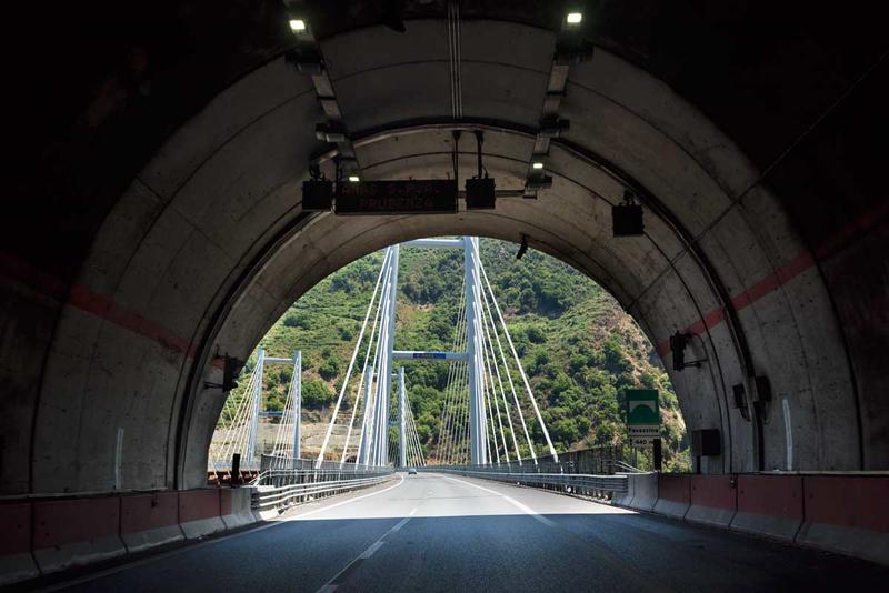 momapix_426880_pos_102