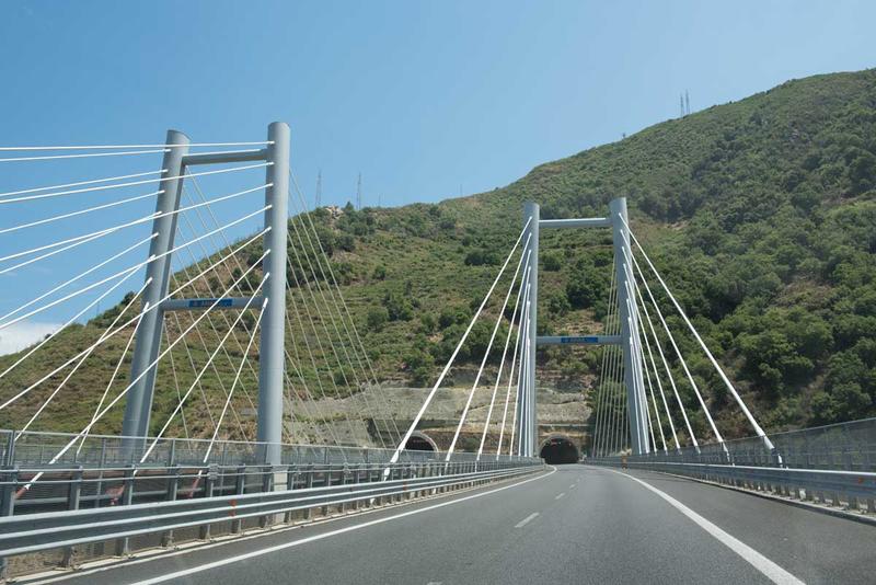 momapix_426883_pos_103