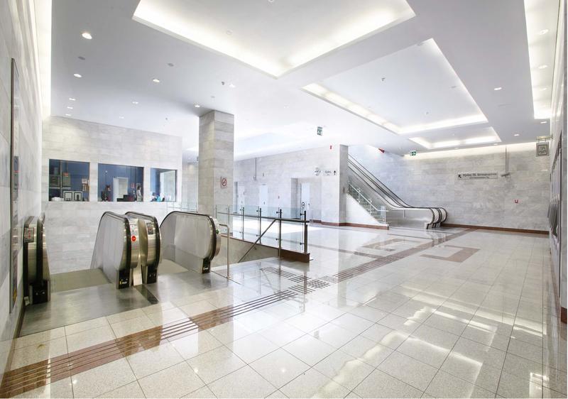 momapix_429064_pos_6