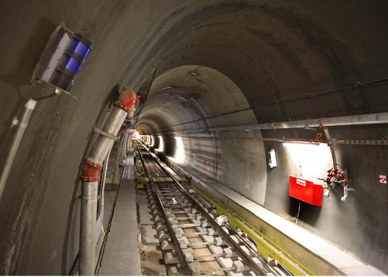 momapix_429069_pos_1